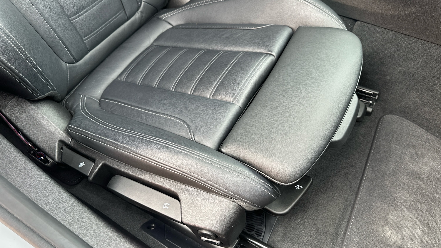 Used BMW 3 Series 2025 for sale - 77592667: Photo 32