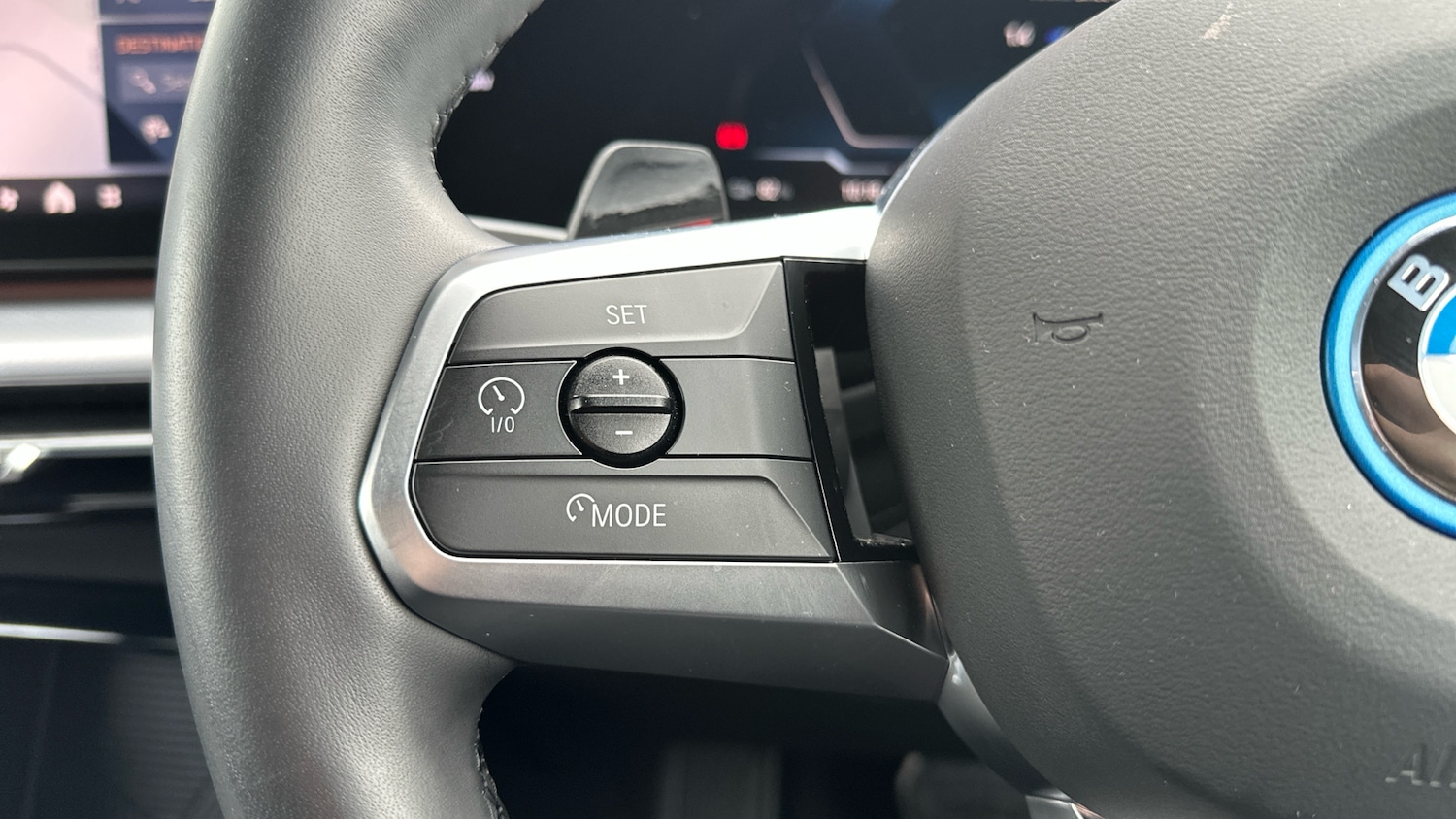 Used BMW iX2 2025 for sale - 77432508: Photo 17