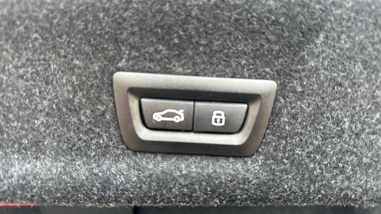 Used BMW 3 Series 2024 for sale - 77151867: Photo 26