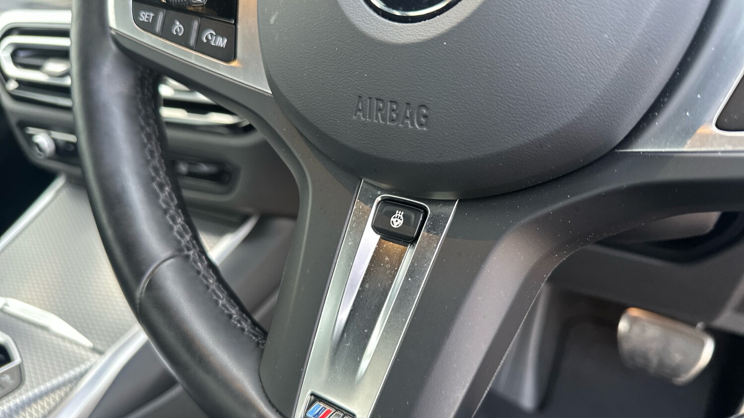 Used BMW 3 Series 2024 for sale - 77151867: Photo 32