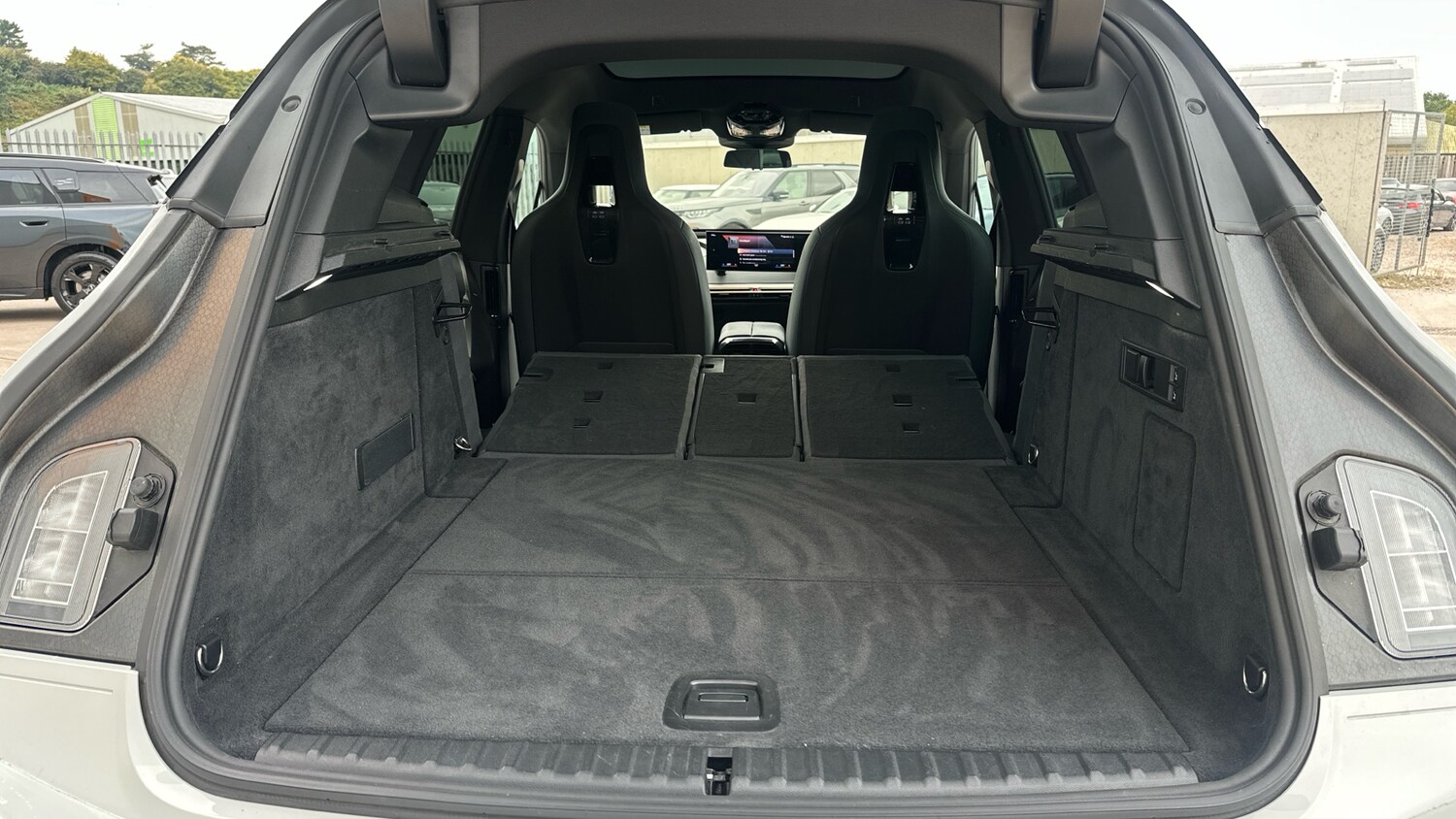 Used BMW iX 2022 for sale - 76157032: Photo 30