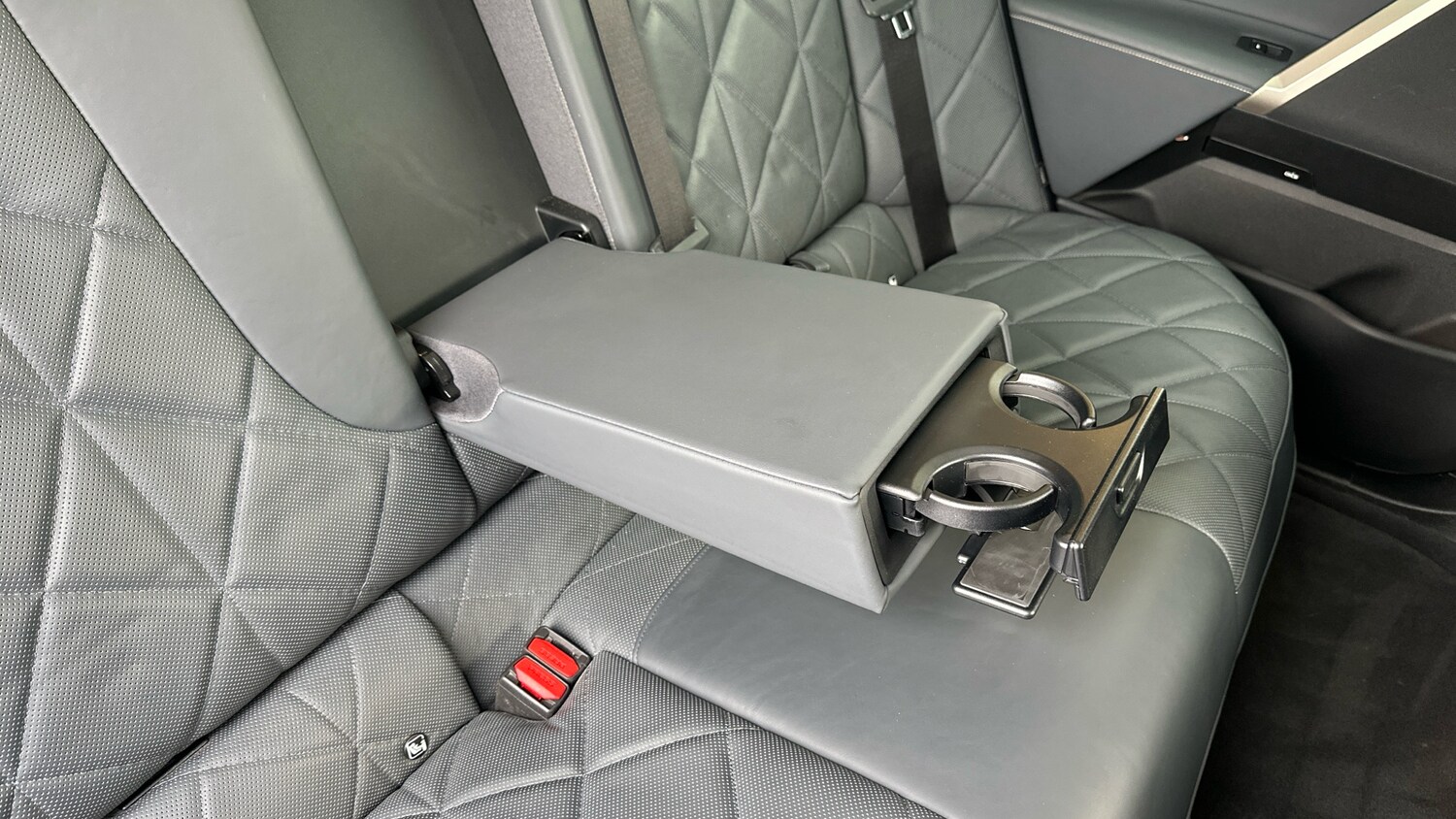 Used BMW iX 2022 for sale - 76157032: Photo 32