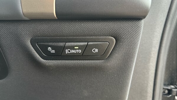 Used BMW iX 2022 for sale - 76157032: Photo 37