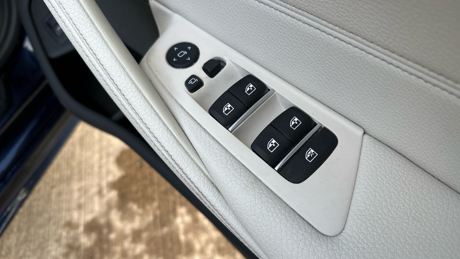 Used BMW 5 Series 2023 for sale - 77474613: Photo 32