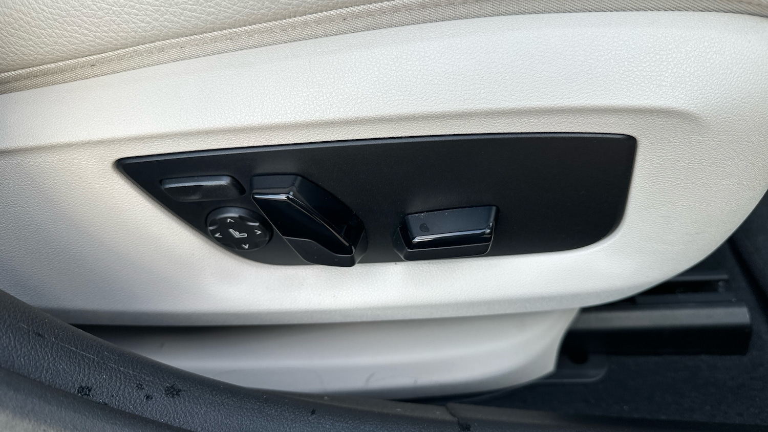 Used BMW 5 Series 2023 for sale - 77474613: Photo 34