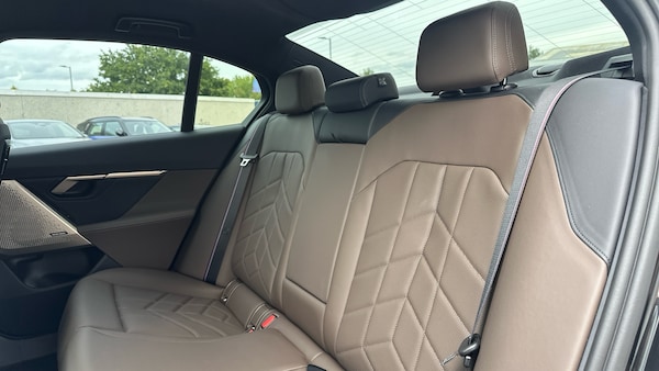 Used BMW 5 Series 2025 for sale - 76114180: Photo 12