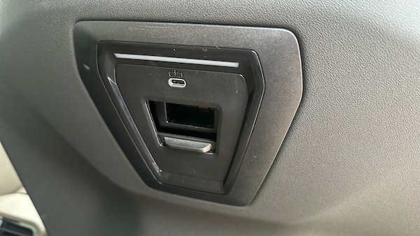 Used BMW 5 Series 2025 for sale - 76114180: Photo 32