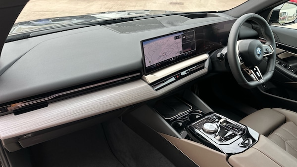 Used BMW 5 Series 2025 for sale - 76114180: Photo 7