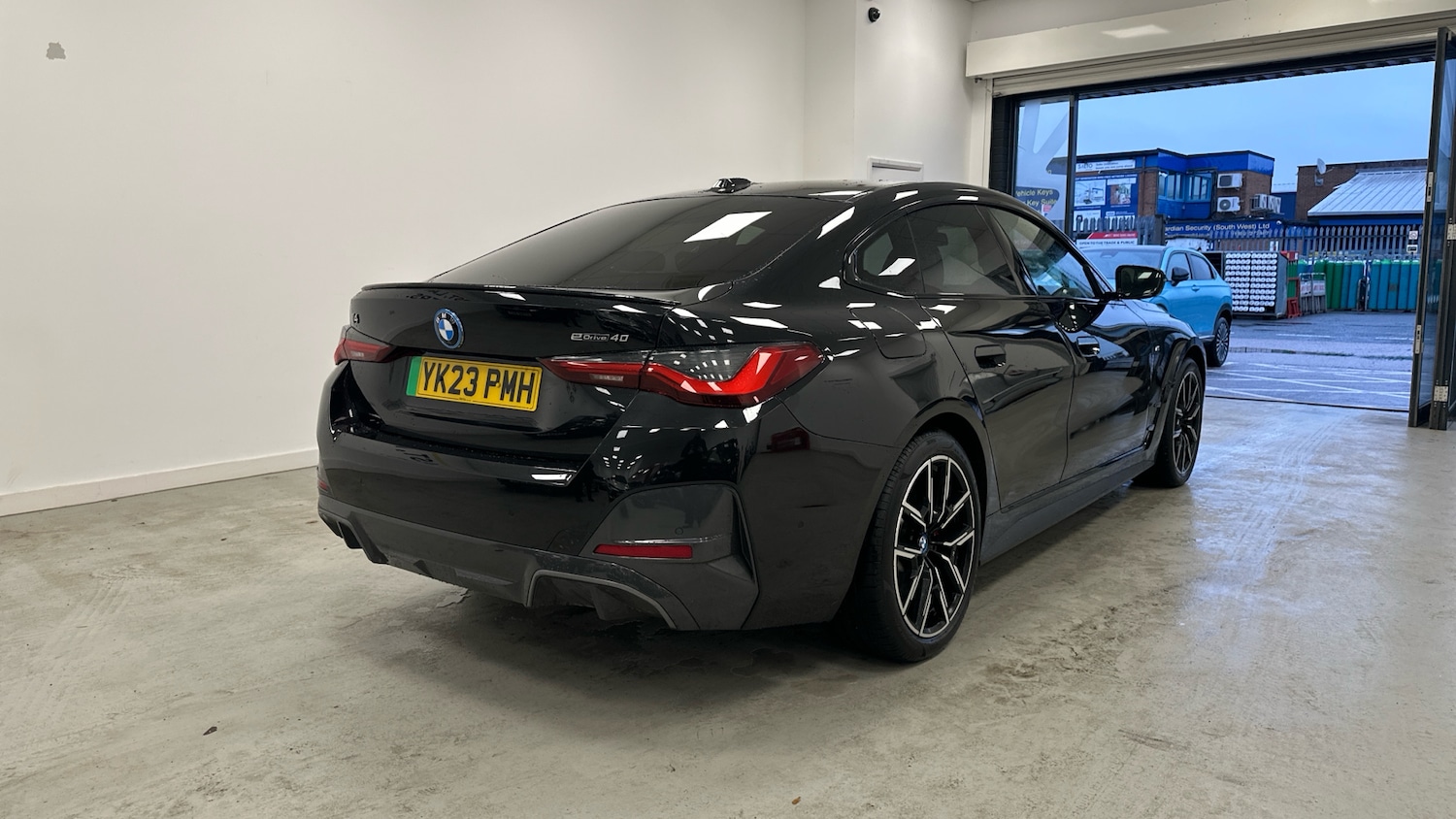 Used BMW i4 2023 for sale - 77377920: Photo 24