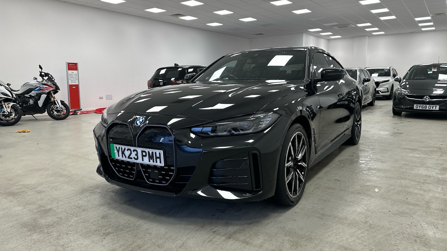Used BMW i4 2023 for sale - 77377920: Photo 25