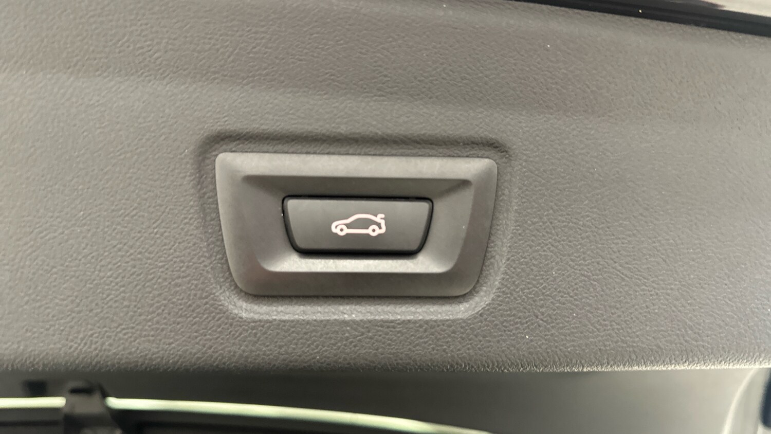 Used BMW i4 2023 for sale - 77377920: Photo 26