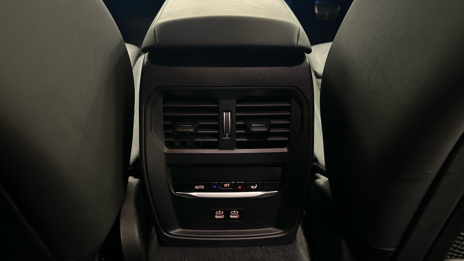 Used BMW i4 2023 for sale - 77377920: Photo 30