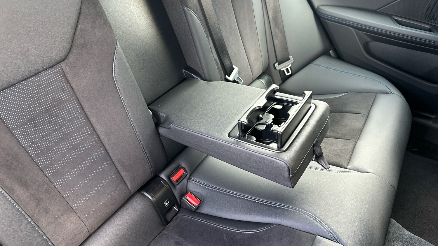 Used BMW i4 2023 for sale - 77903815: Photo 29