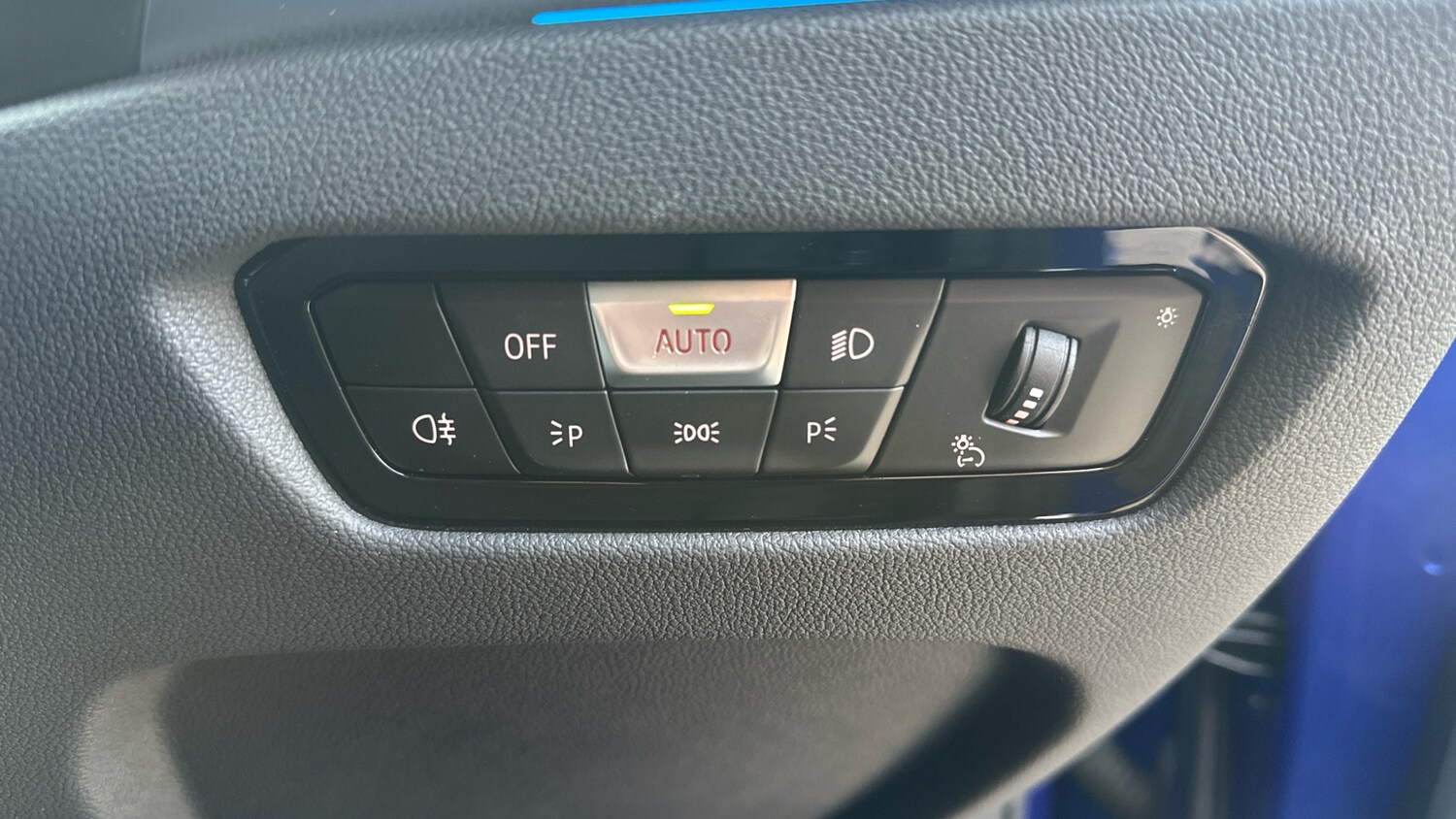 Used BMW i4 2023 for sale - 77903815: Photo 32