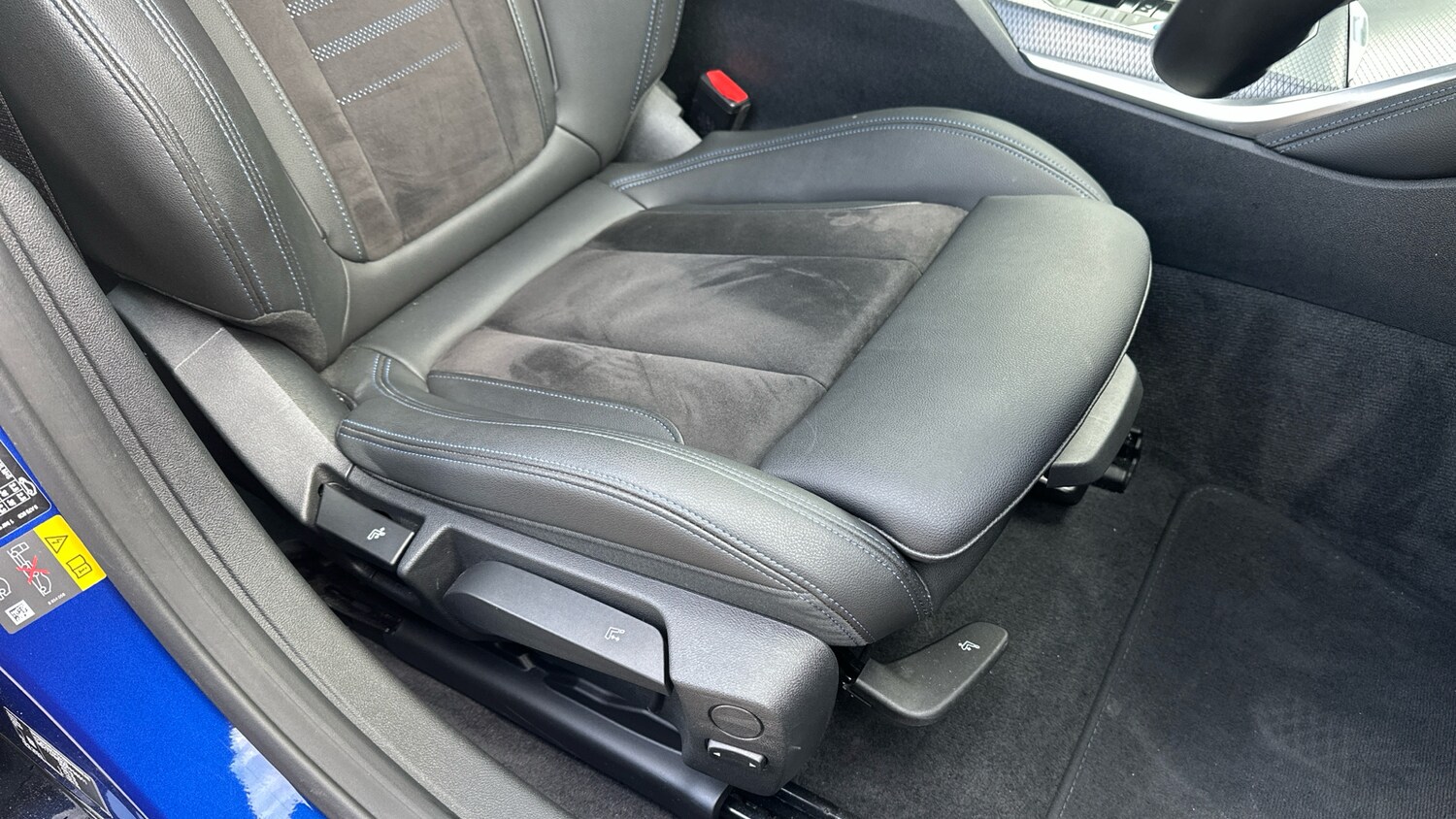 Used BMW i4 2023 for sale - 77903815: Photo 33