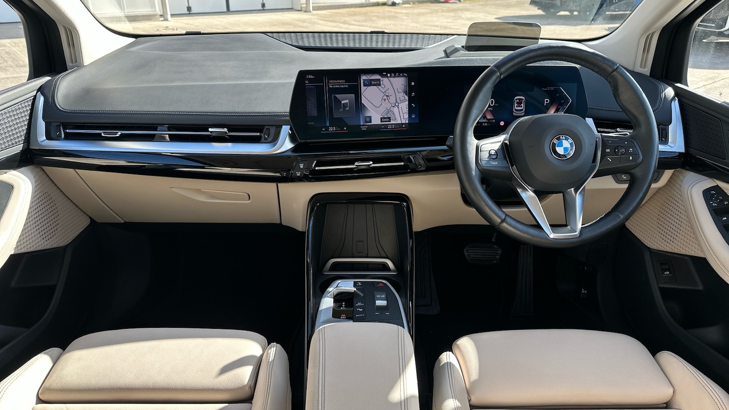 Used BMW 2 Series 2023 for sale - 78025240: Photo 4