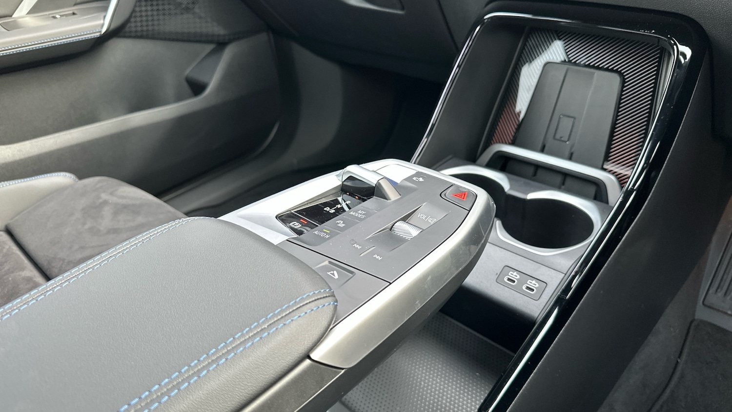 Used BMW iX1 2025 for sale - 77270723: Photo 10