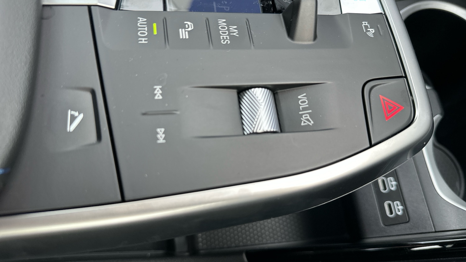 Used BMW iX1 2025 for sale - 77270723: Photo 19