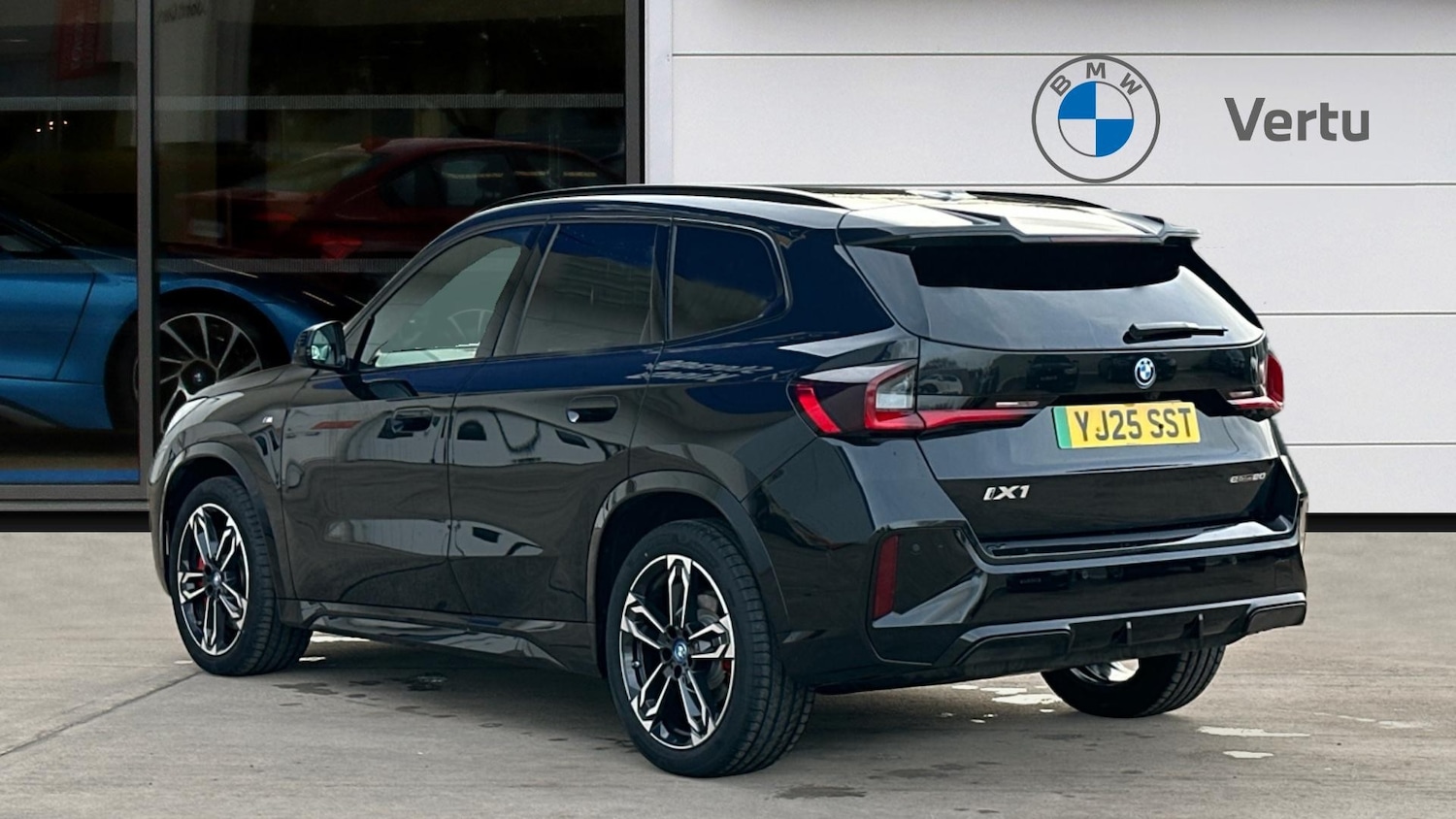 Used BMW iX1 2025 for sale - 77270723: Photo 2