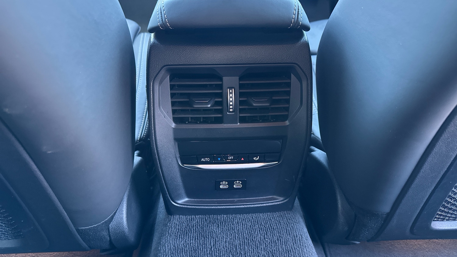 Used BMW i4 2023 for sale - 76807015: Photo 30