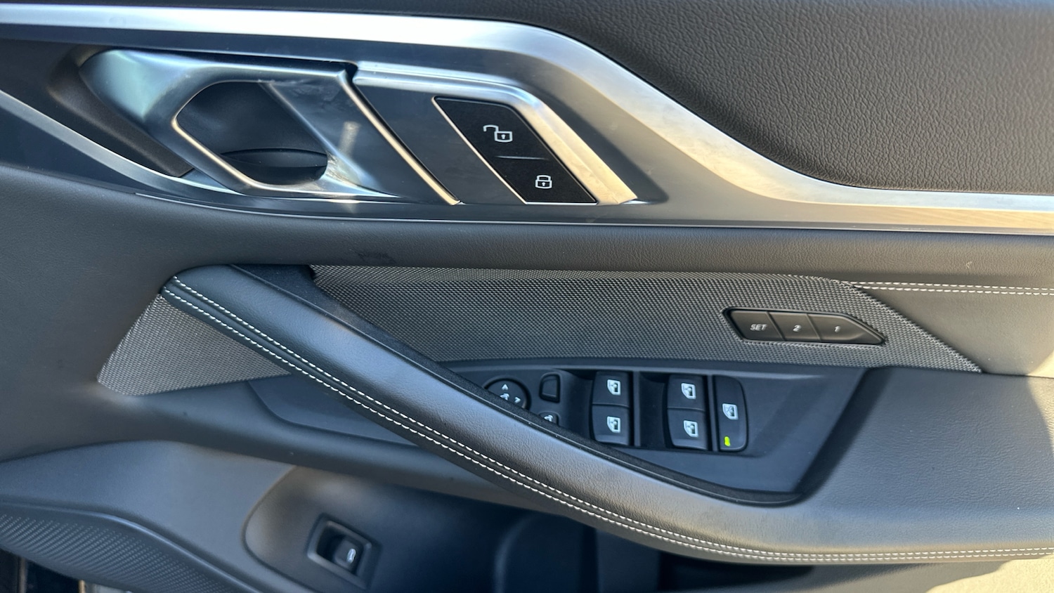 Used BMW i4 2023 for sale - 76807015: Photo 32