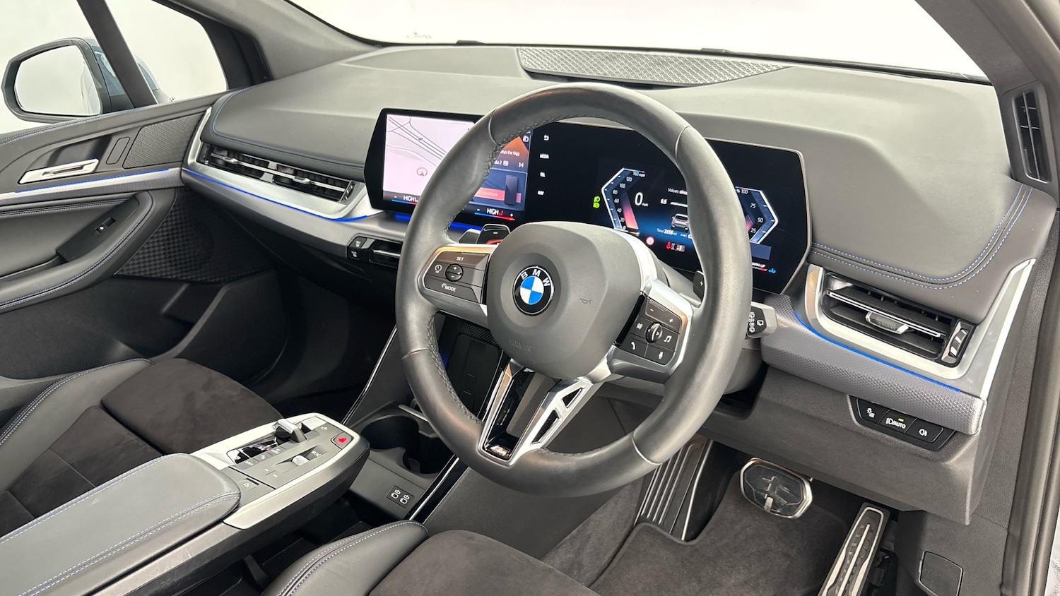 Used BMW 2 Series 2024 for sale - 76718805: Photo 6