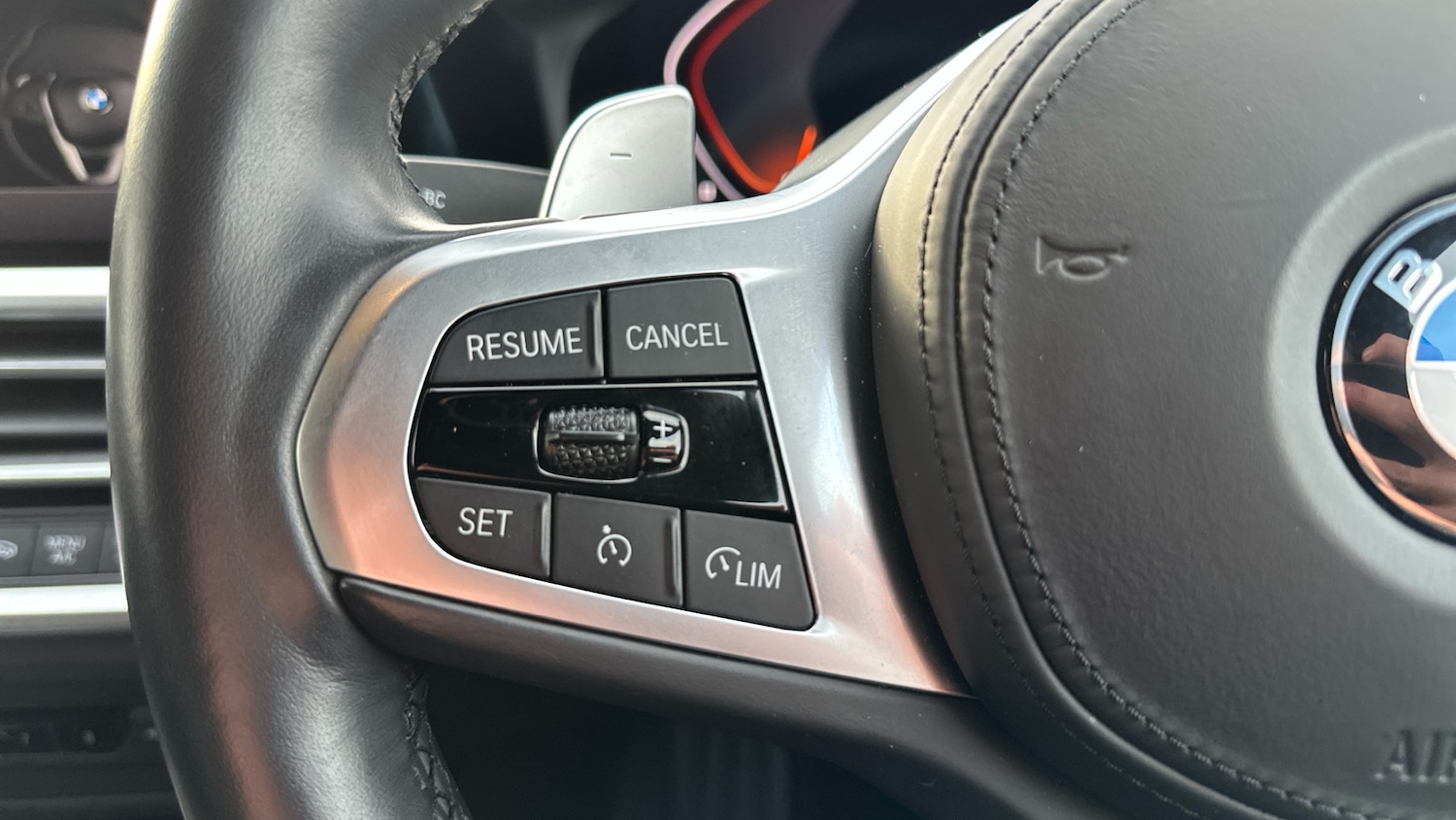 Used BMW 3 Series 2022 for sale - 77135653: Photo 17