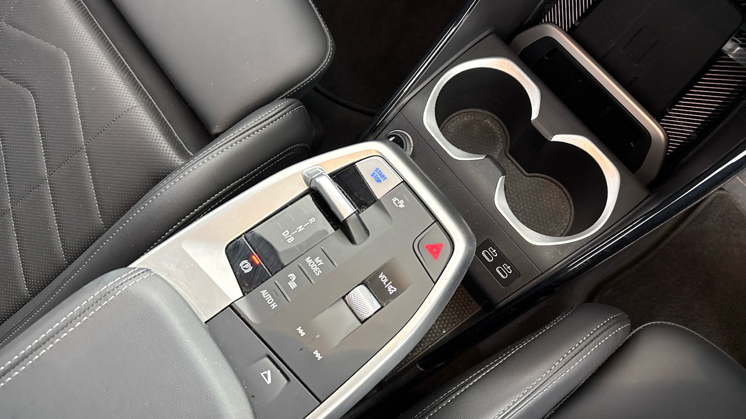 Used BMW iX2 2025 for sale - 78107260: Photo 10