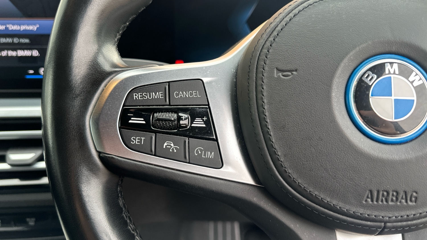 Used BMW i4 2022 for sale - 76490398: Photo 17