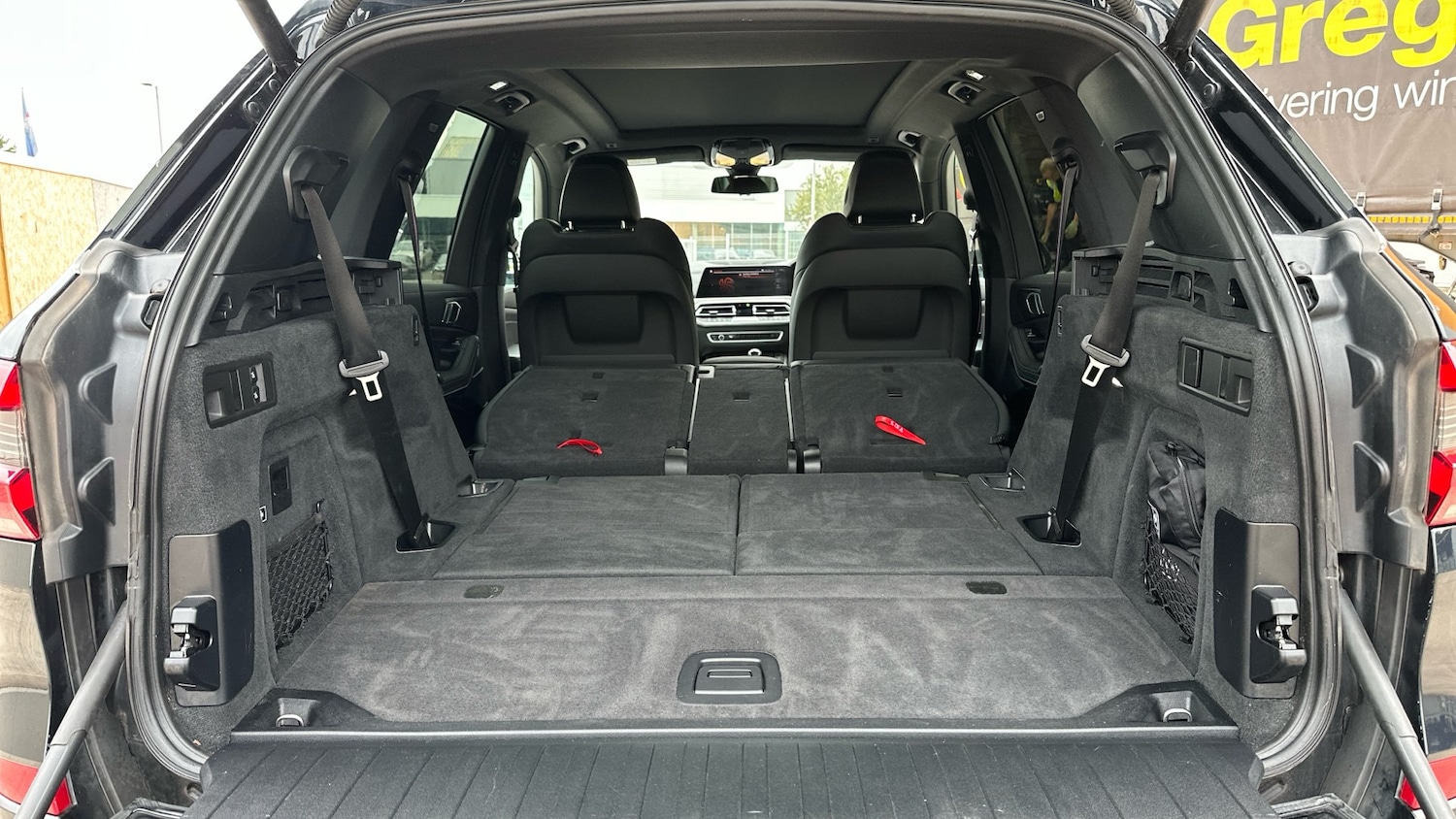 Vehicle 33