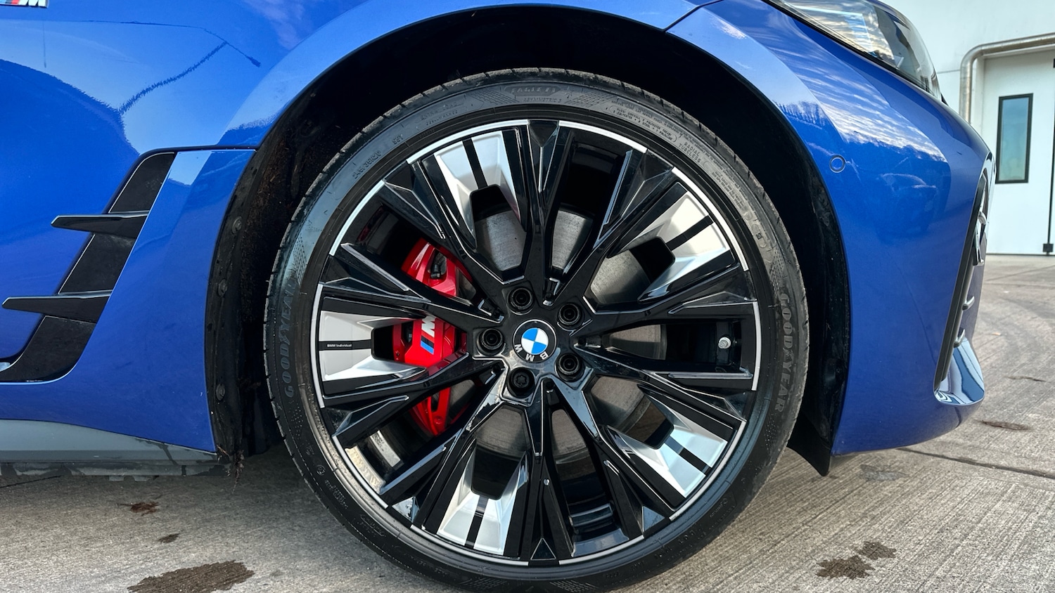 Used BMW i4 2025 for sale - 76968746: Photo 14