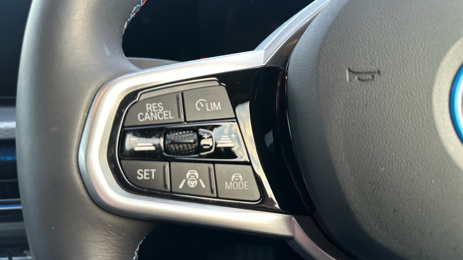 Used BMW i4 2025 for sale - 76968746: Photo 17