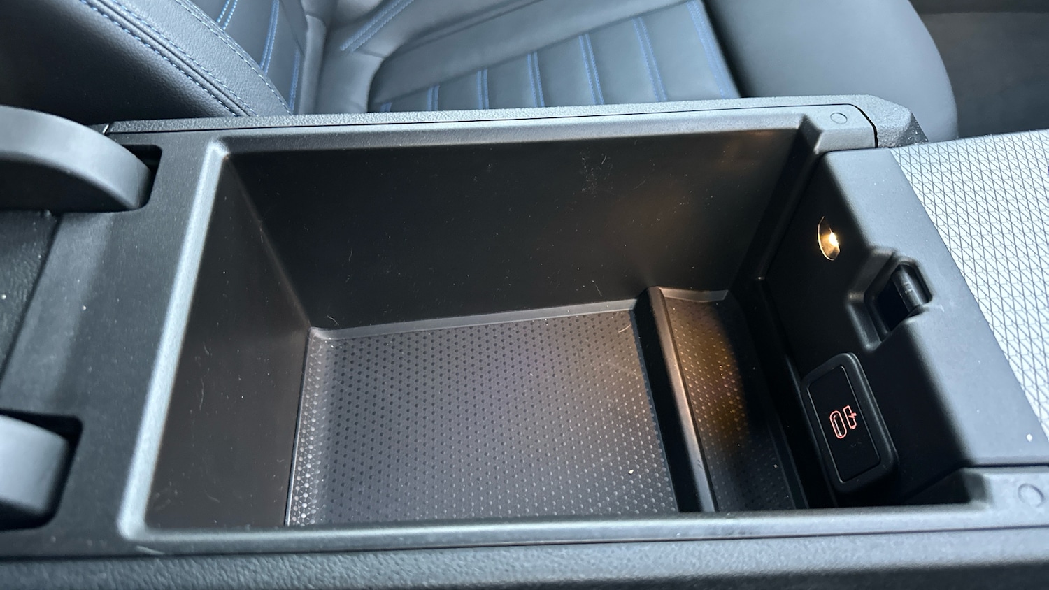 Used BMW i4 2025 for sale - 76968746: Photo 35