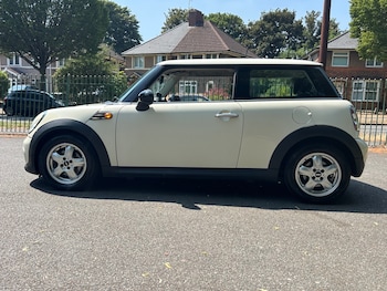 Used MINI Hatch 2010 for sale - 79165528: Photo
