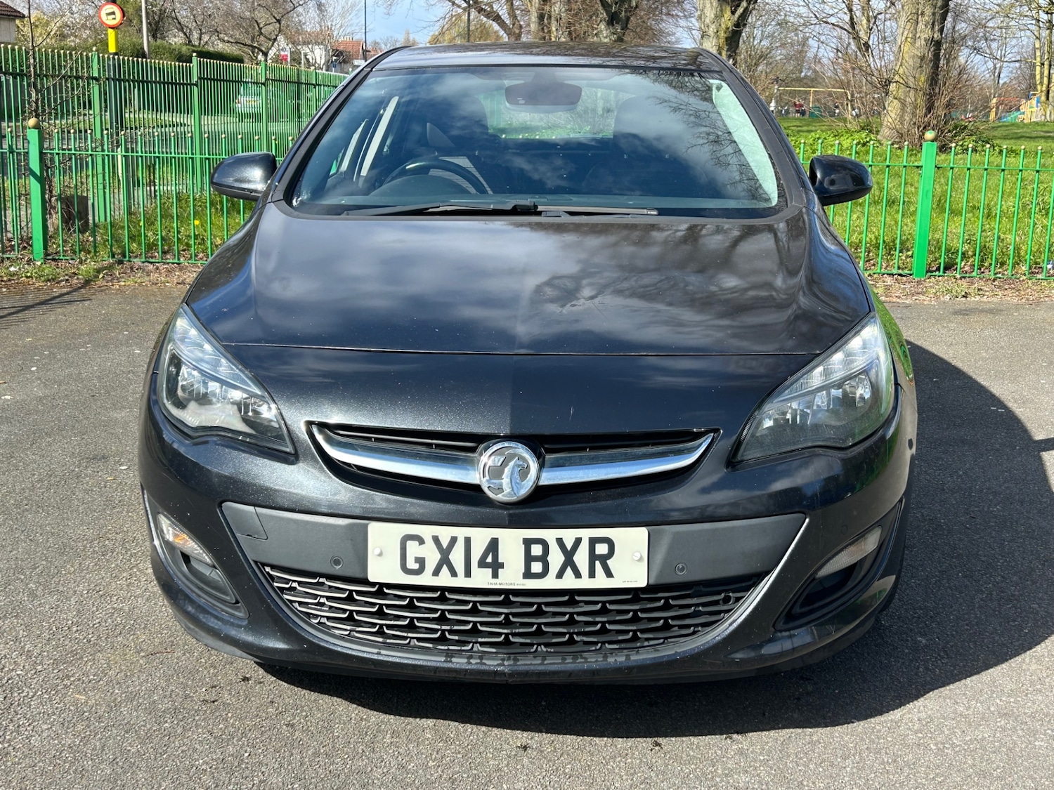 Used Vauxhall Astra 2014 for sale - 78067654: Photo 2