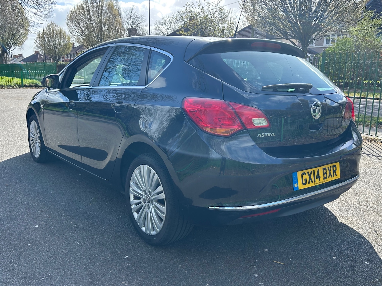 Used Vauxhall Astra 2014 for sale - 78067654: Photo 5
