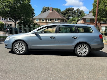 Used Volkswagen Passat 2009 for sale - 79102057: Photo