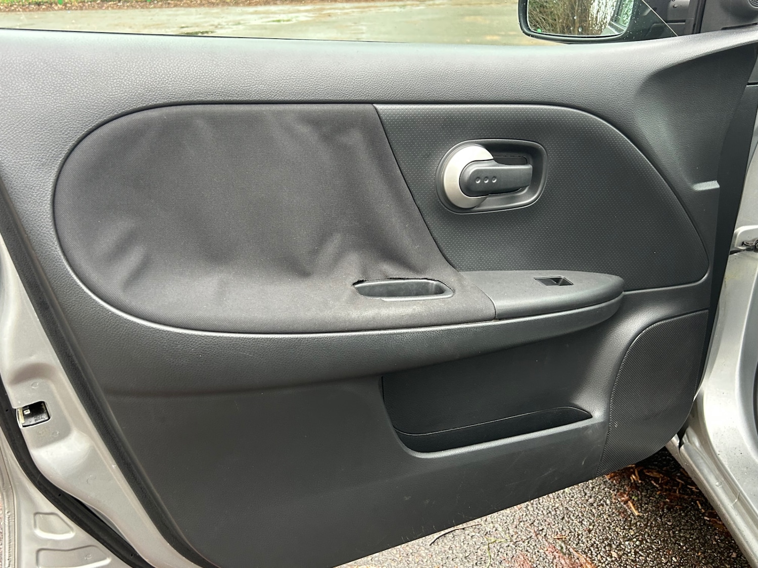 Used Nissan Note 2010 for sale - 76763350: Photo 11