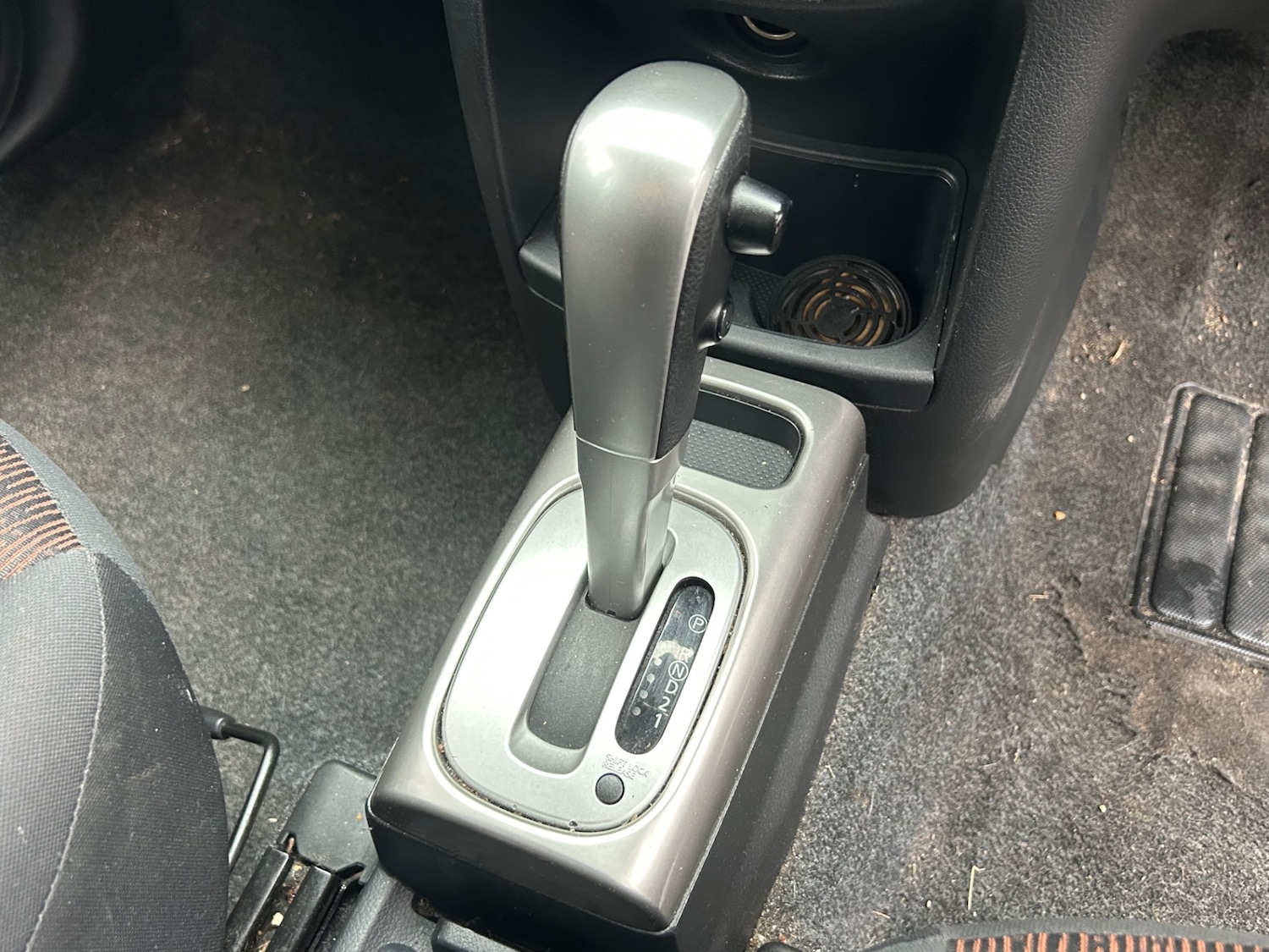 Used Nissan Note 2010 for sale - 76763350: Photo 25