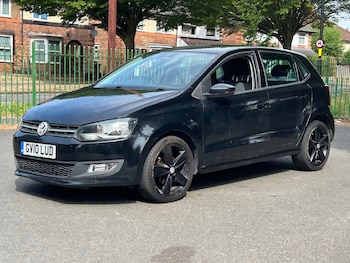 Used Volkswagen Polo 2010 for sale - 79612854: Photo