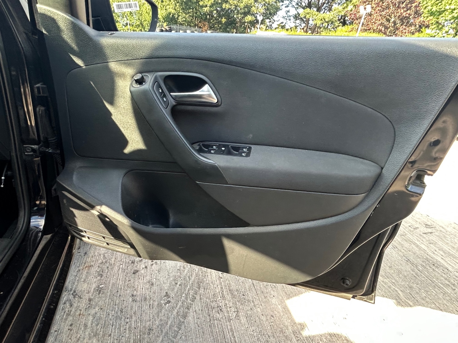 Used Volkswagen Polo 2011 for sale - 76976915: Photo 19