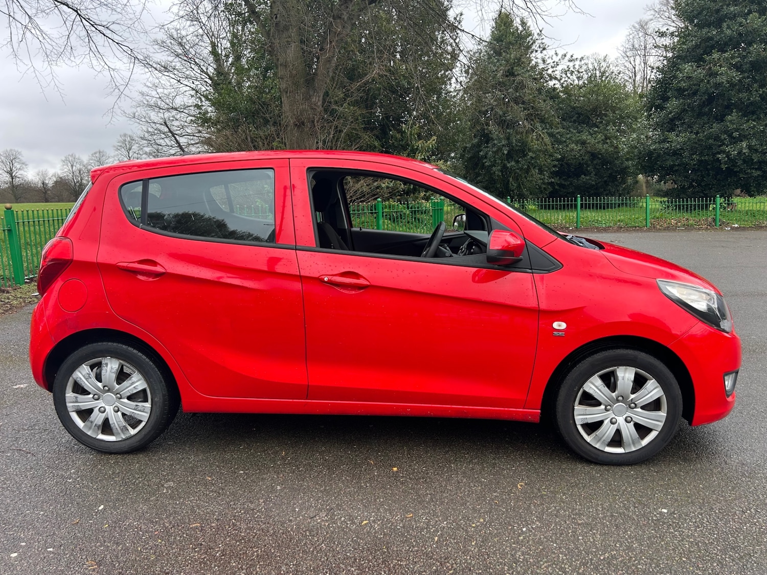 Used Vauxhall Viva 2016 for sale - 78042354: Photo 3