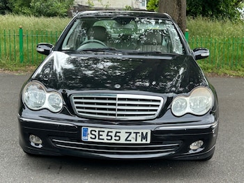 Used Mercedes-Benz C Class 2005 for sale - 78922012: Photo