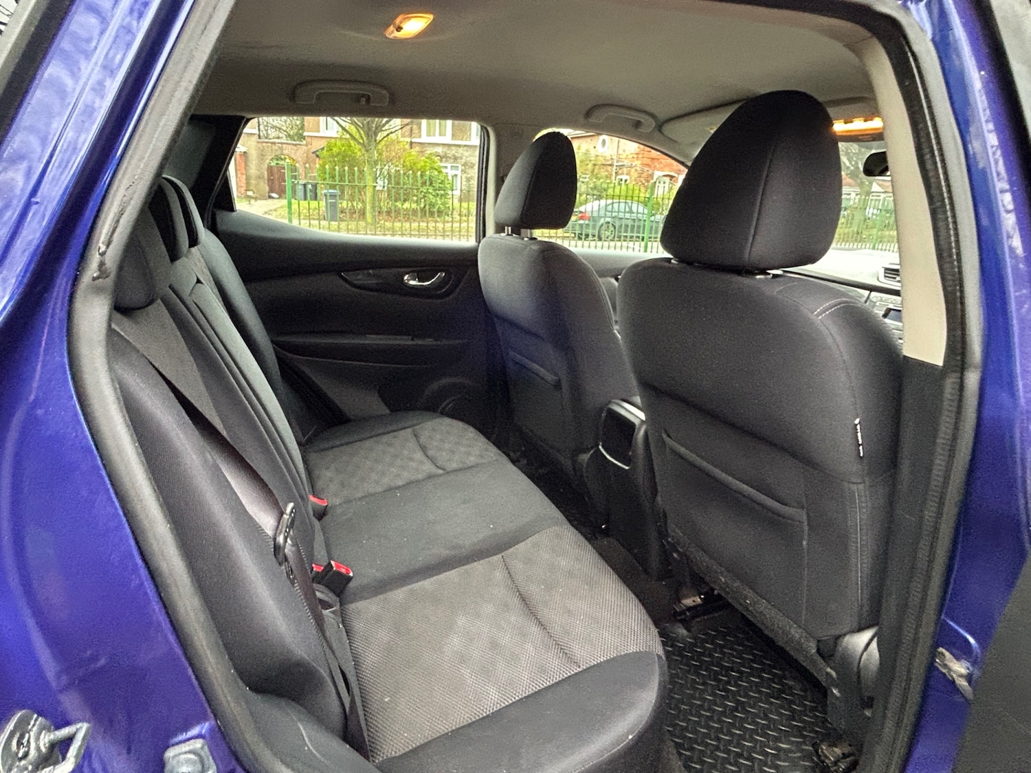 Used Nissan Qashqai 2014 for sale - 76643840: Photo 15