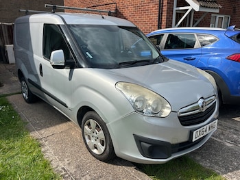Used Vauxhall Combo 2015 for sale - 78534856: Photo