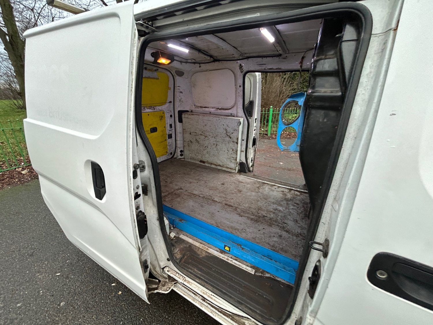 Used Nissan NV200 2014 for sale - 76976905: Photo 17