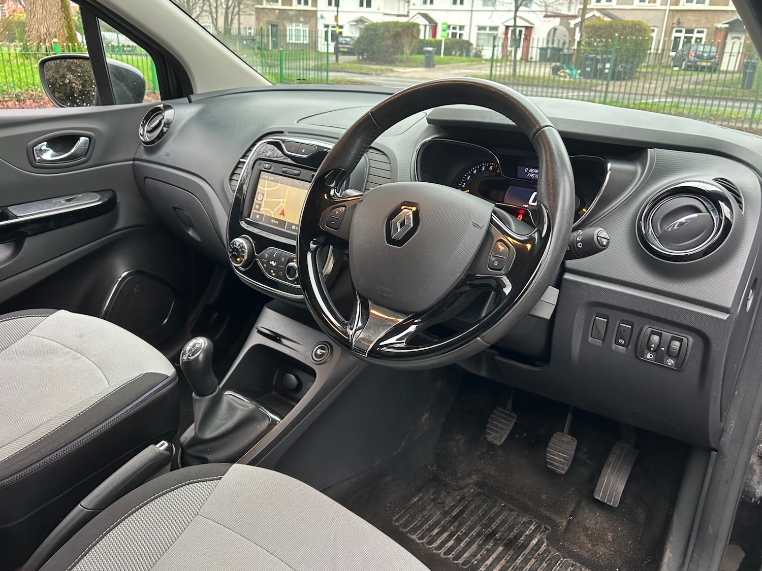 Used Renault Captur 2014 for sale - 77020180: Photo 17