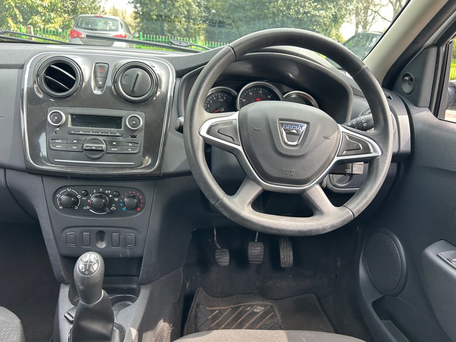 Used Dacia Sandero 2017 for sale - 78197181: Photo 17