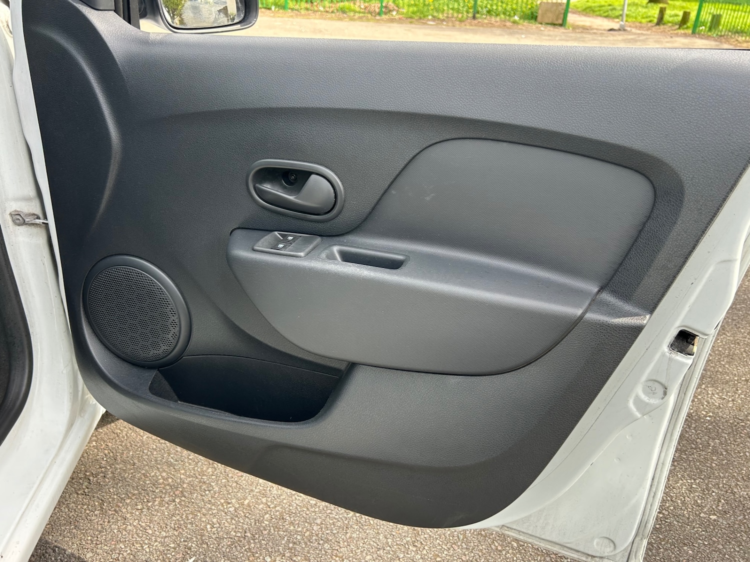 Used Dacia Sandero 2017 for sale - 78197181: Photo 21