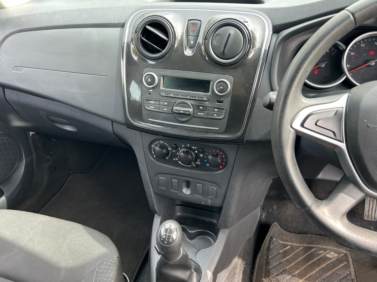 Used Dacia Sandero 2017 for sale - 78197181: Photo 23